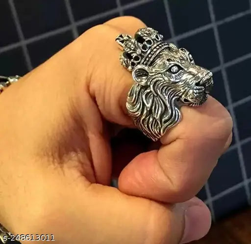 Men's Fashion Cool Steel Lion Ring Design